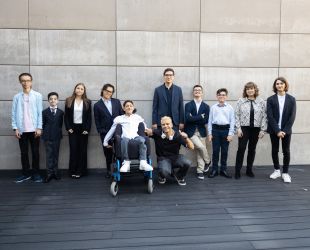 Foto grupal Becados SuperArte 2024